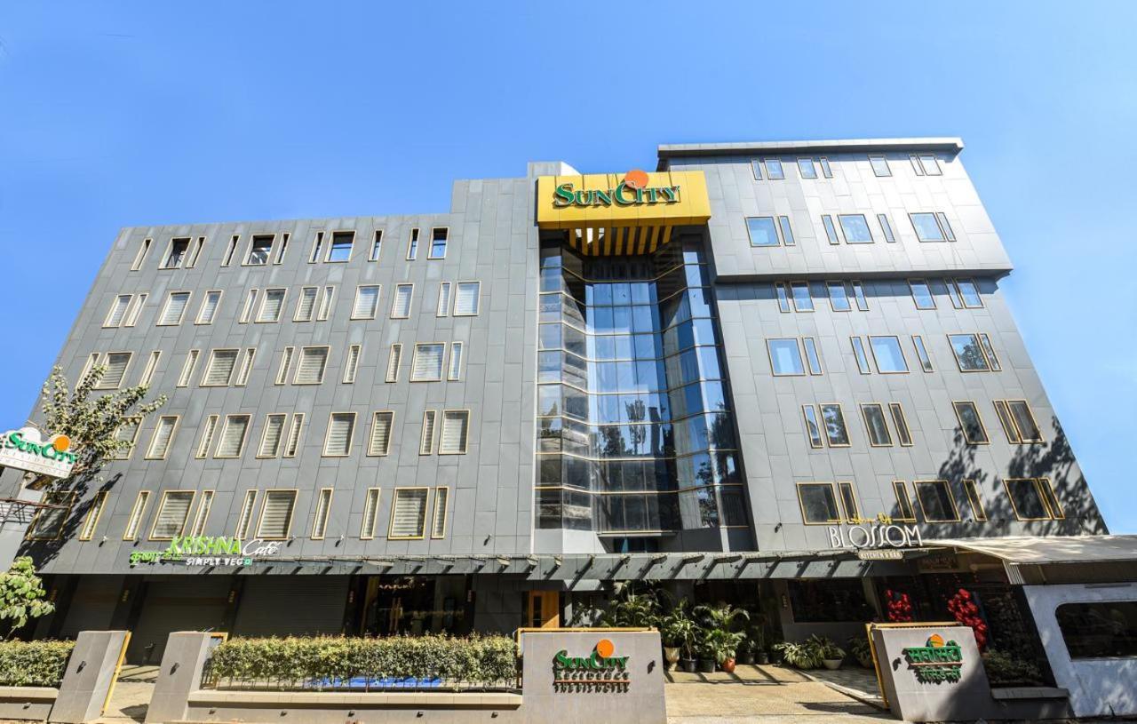 Hotel Suncity Residency Mumbai  Buitenkant foto